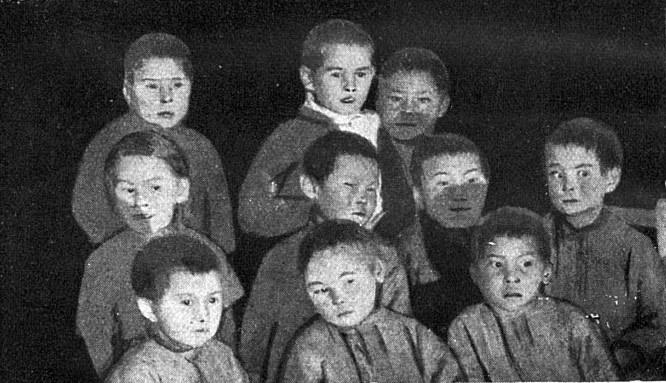 Люди Большой Земли - i_011.jpg