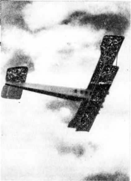 История воздухоплавания и авиации в России (июль 1914 г. - октябрь 1917 г.) - i_085.jpg