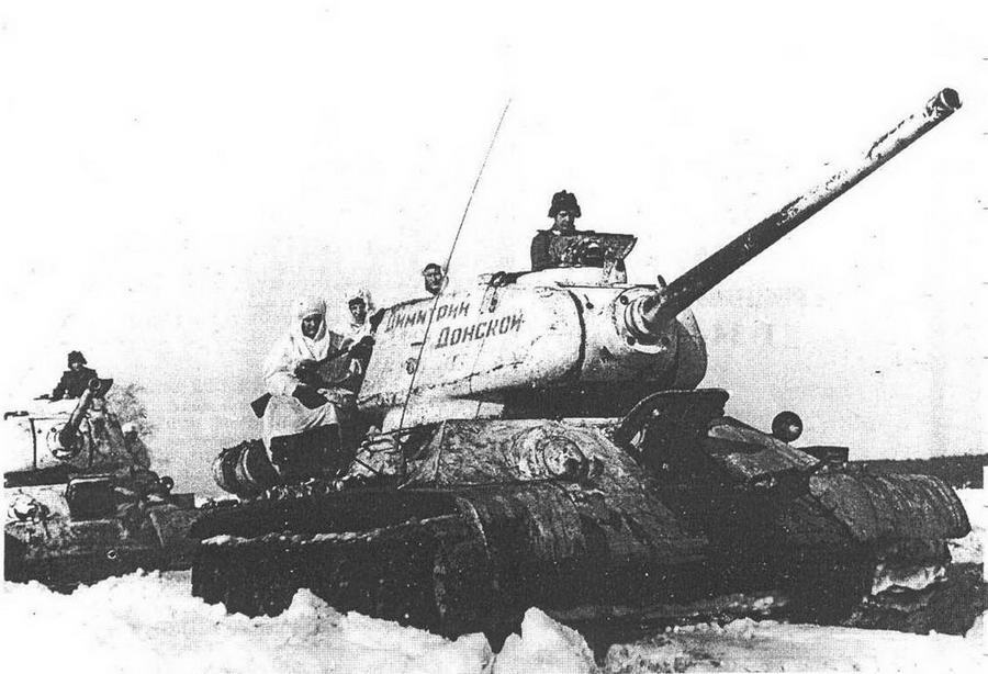 Средний танк Т-34-85 - img_1.jpg