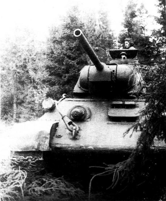 Средний танк Т-34 - i_064.jpg