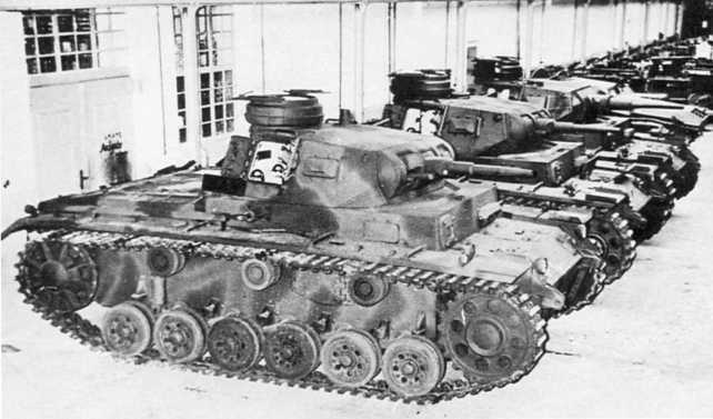 Panzer III. Стальной символ блицкрига - i_049.jpg