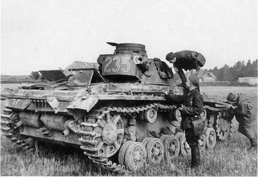 Panzer III. Стальной символ блицкрига - i_100.jpg