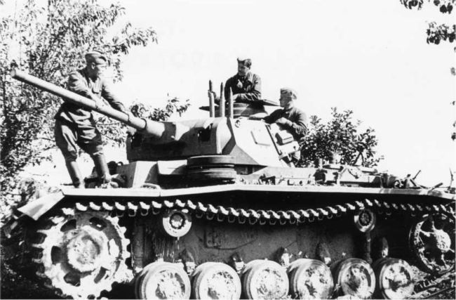 Panzer III. Стальной символ блицкрига - i_184.jpg