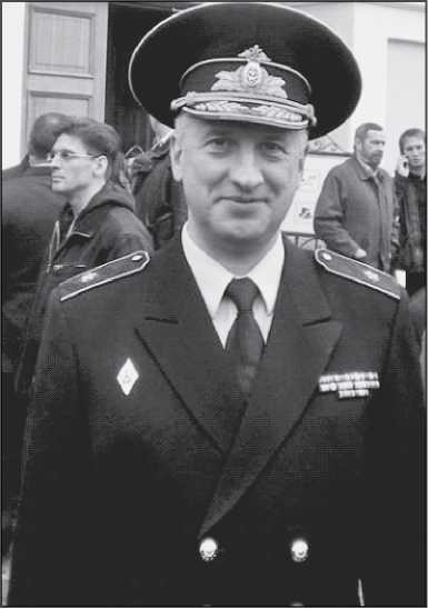 «Она утонула...». Правда о «Курске», которую скрывают Путин и Устинов. Издание второе, переработанное и дополненное - i_067.jpg