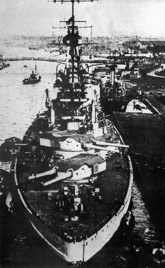 Линейные корабли типа "Баерн". Последние дредноуты империи кайзера Вильгельма II. - _99.jpg