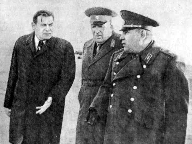 Немеренные версты (записки комдива) - i_052.jpg