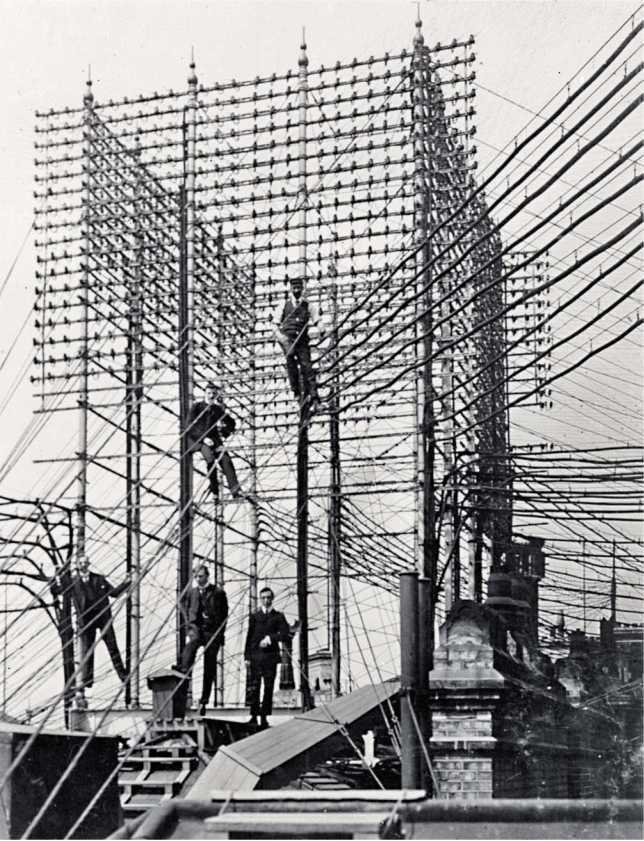 Шерлок Холмс<br />Человек, который никогда не жил и поэтому никогда не умрёт - i_161.jpg