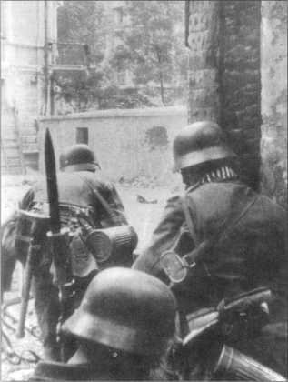 Wehrmacht. Сухопутные войска III Рейха - i_155.jpg