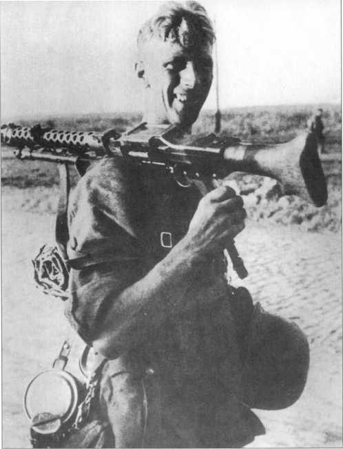 Wehrmacht. Сухопутные войска III Рейха - i_167.jpg