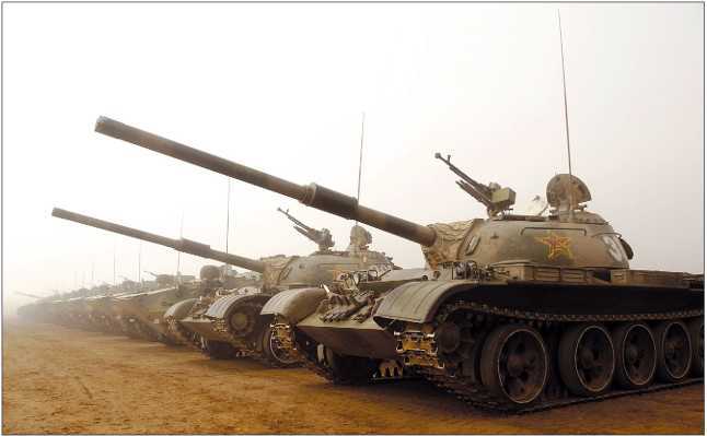 Все китайские танки<br />«Бронированные драконы» Поднебесной - i_052.jpg
