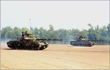 Все китайские танки<br />«Бронированные драконы» Поднебесной - i_069.jpg