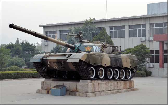Все китайские танки<br />«Бронированные драконы» Поднебесной - i_094.jpg