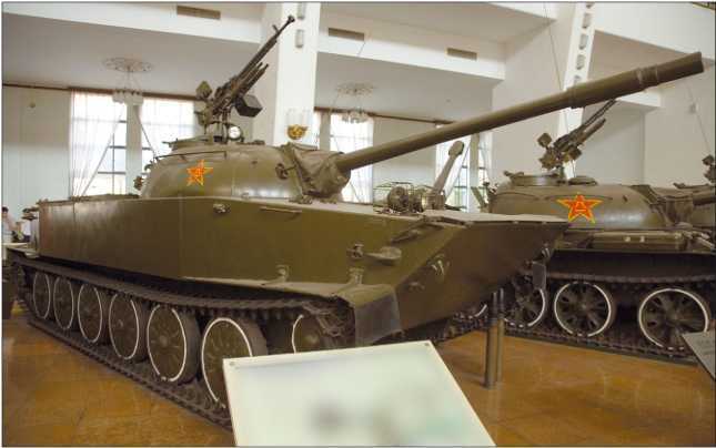 Все китайские танки<br />«Бронированные драконы» Поднебесной - i_140.jpg