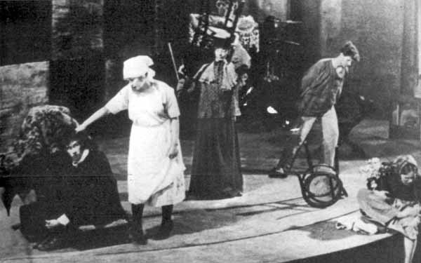 Пьесы. Интермедии. Письма. Документы. Воспоминания современников - i_018.jpg