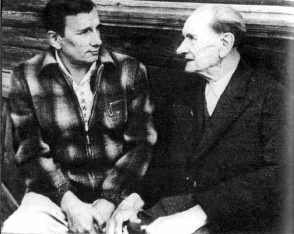 Пьесы. Интермедии. Письма. Документы. Воспоминания современников - i_040.jpg