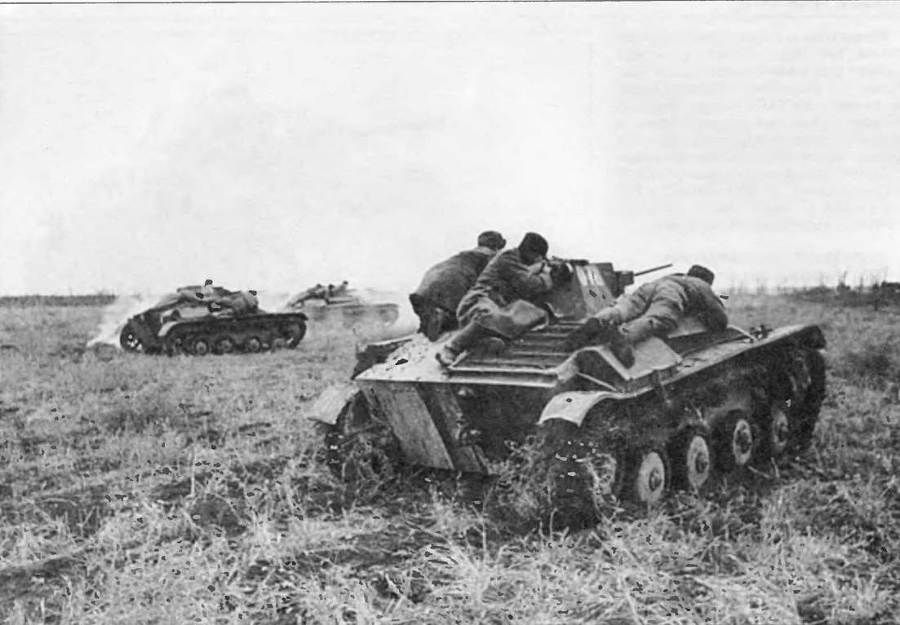 Бронетанковая техника Красной Армии 1939—1945 - img_57.jpg