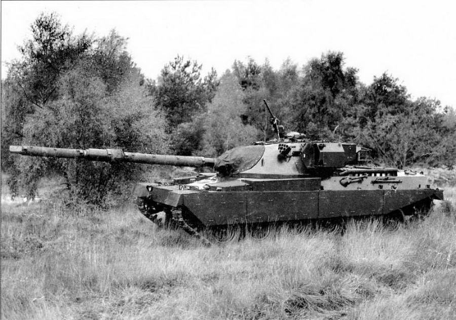 Основные боевые танки «Чифтен» и «Виккерс» - img_5.jpg