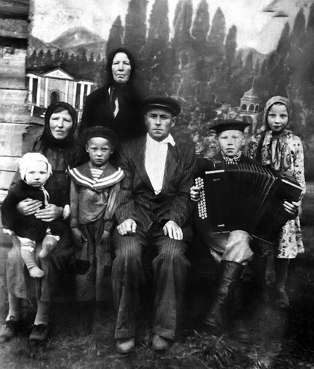 Традиционный жизненный цикл русских Водлозерья: обряды, обычаи и конфликты - _04.jpg