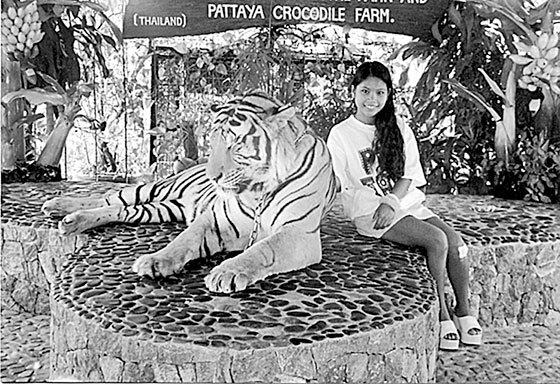 Привет, меня зовут Лон. Я вам нравлюсь? Реальная история девушки из Таиланда - i_023.jpg