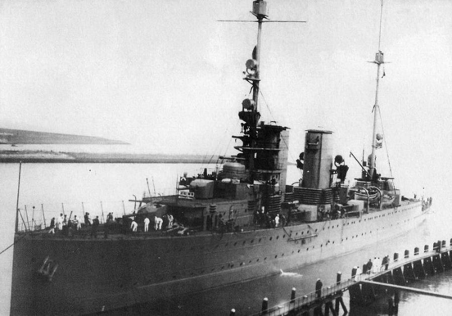 Голландские крейсера Второй Мировой войны - _3.jpg