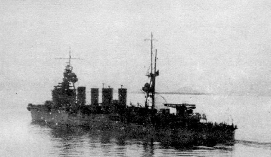 Легкие крейсера Японии. 1917-1945 гг. - _149.jpg
