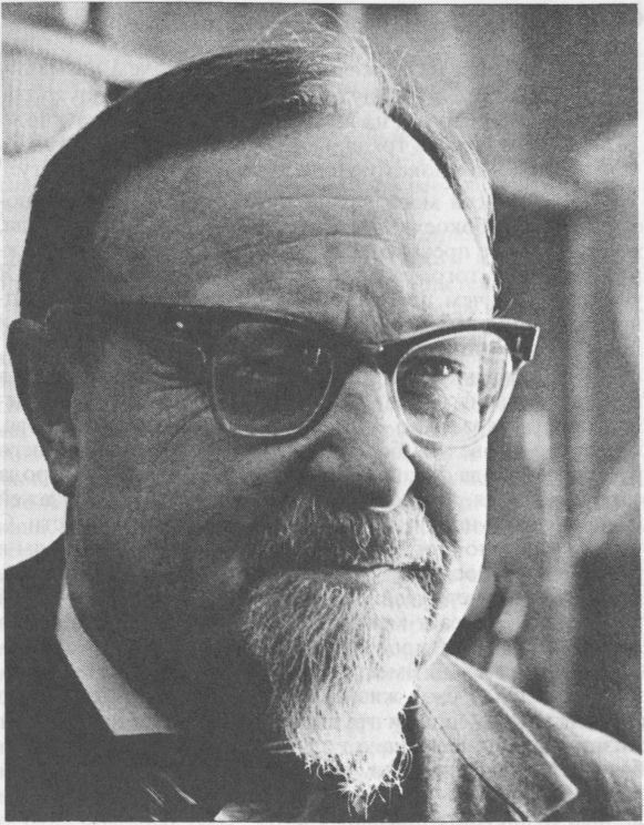 Советсткие ученые. Очерки и воспоминания - i_016.jpg