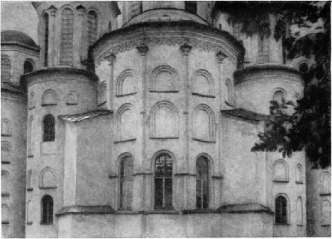 Всеобщая история искусств. Русское искусство с древнейших времен до начала XVIII века. Том 3 - i_161.jpg