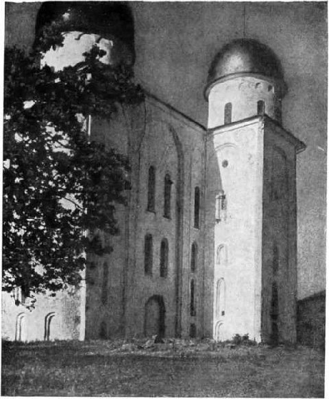 Всеобщая история искусств. Русское искусство с древнейших времен до начала XVIII века. Том 3 - i_176.jpg