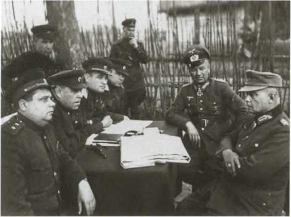 Жуков. Маршал на белом коне - i_043.jpg