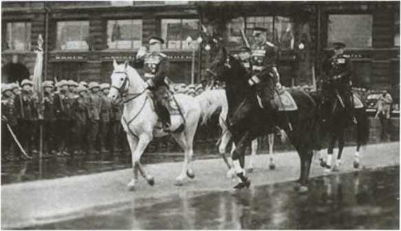 Жуков. Маршал на белом коне - i_047.jpg