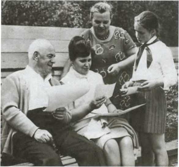 Жуков. Маршал на белом коне - i_055.jpg