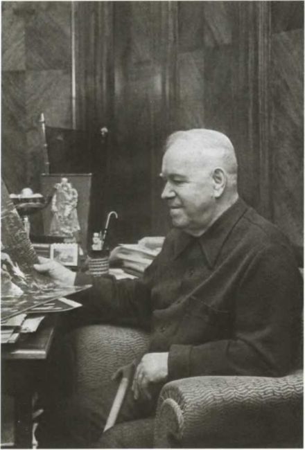 Жуков. Маршал на белом коне - i_057.jpg