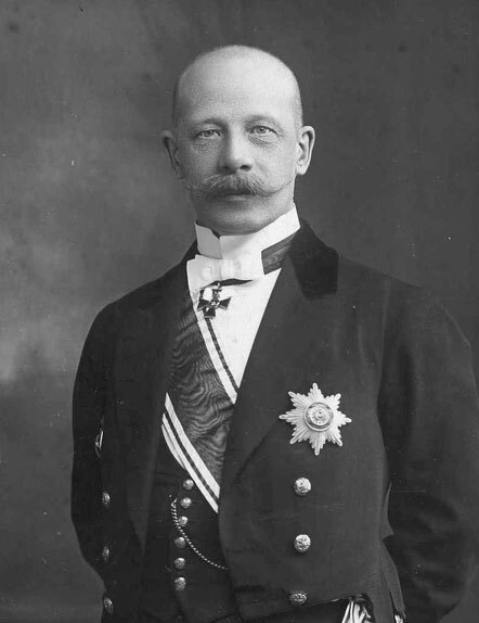 Не прощаюсь (с иллюстрациями) - i_023.jpg