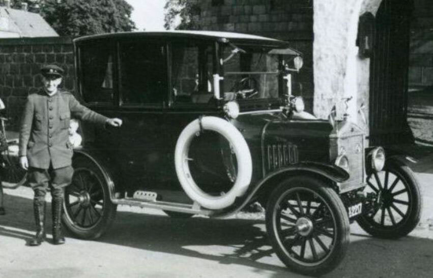 Не прощаюсь (с иллюстрациями) - i_055.jpg