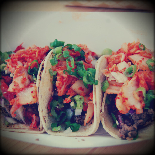 Уличная еда: рецепты блюд современного стрит-фуда - i_007.jpg