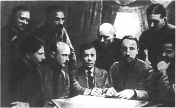 Русская армия между Троцким и Сталиным - i_006.jpg