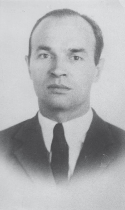 Мы здесь живем. В 3-х томах. Том 1 - i_002.jpg