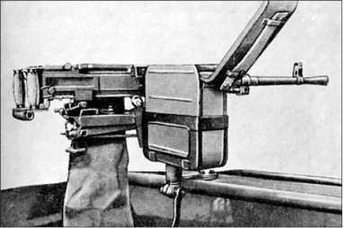 Русские бронетранспортеры<br />(От БТР-40 до «Бумеранга») - i_034.jpg