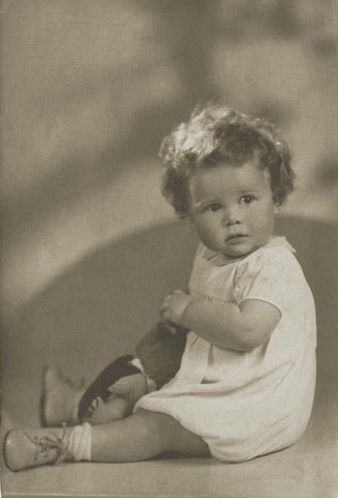 Я – Элтон Джон. Вечеринка длиной в жизнь - _0001.jpg