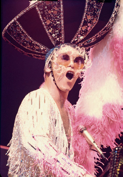 Я – Элтон Джон. Вечеринка длиной в жизнь - _00028.jpg