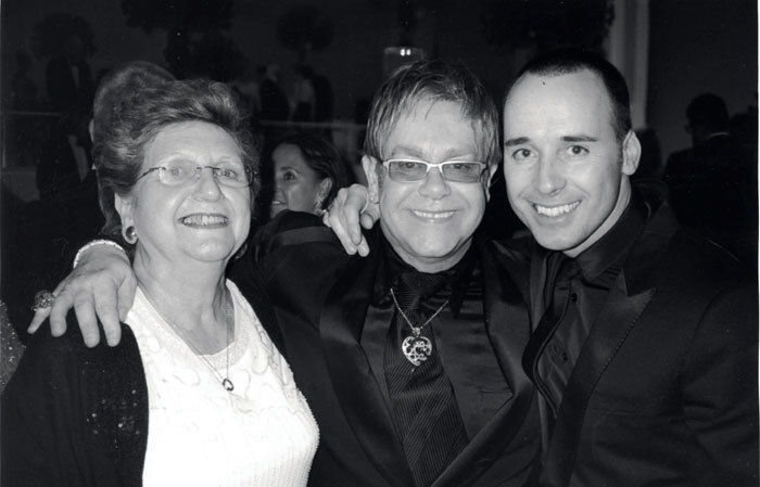 Я – Элтон Джон. Вечеринка длиной в жизнь - _00053.jpg