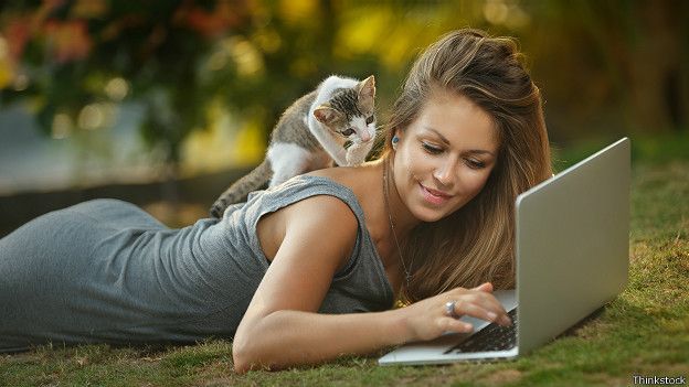 Би-Би-Си о кошках (сборник) - cats_internet_girl_624x351_thinkstock.jpg