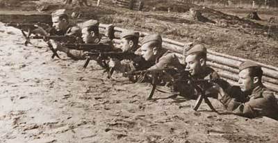 Утомлённые заклёпкой (СИ) - i_083.jpg