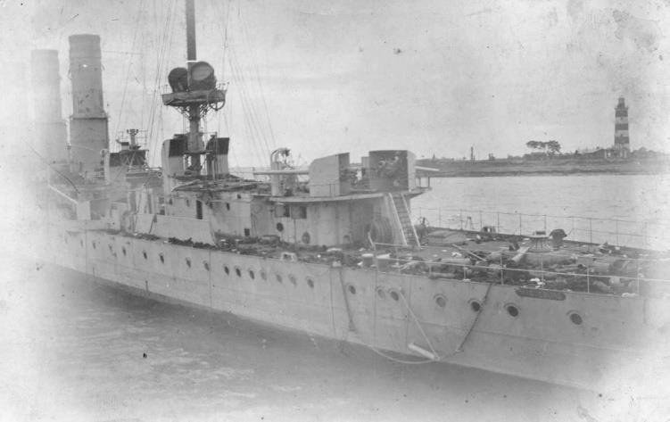 Золотые тайны крейсера «Магдебург» - i_014.jpg