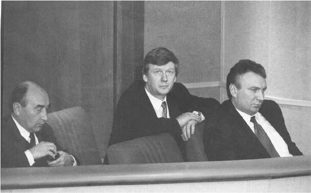 Все свободны. История о том, как в 1996 году в России закончились выборы - i_006.jpg