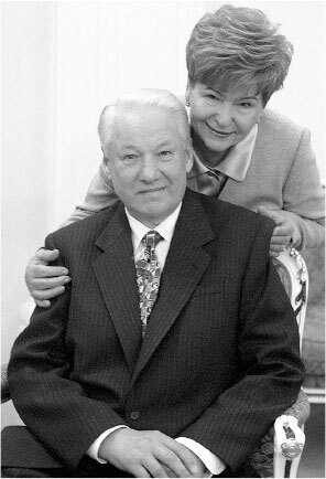 Все свободны. История о том, как в 1996 году в России закончились выборы - i_024.jpg