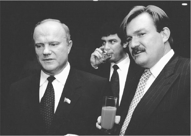 Все свободны. История о том, как в 1996 году в России закончились выборы - i_031.jpg