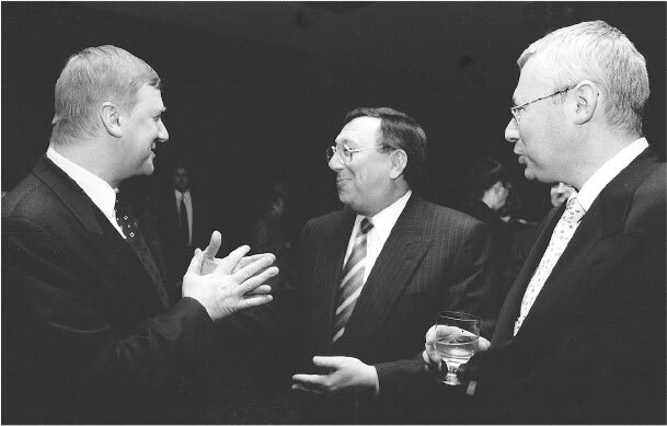 Все свободны. История о том, как в 1996 году в России закончились выборы - i_046.jpg