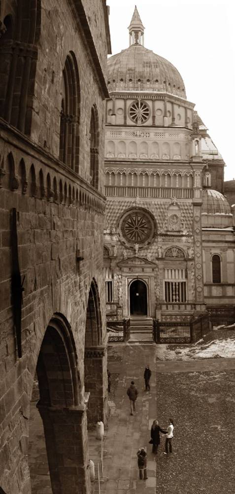 Кондотьер Коллеони. Истории про архитектуру. Бергамо, Треццо, Мальпага - _0.jpg