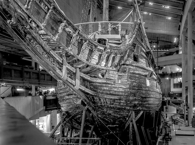 Алые Паруса. Бегущая по волнам. Золотая цепь. Хроники Гринландии - i_017.jpg